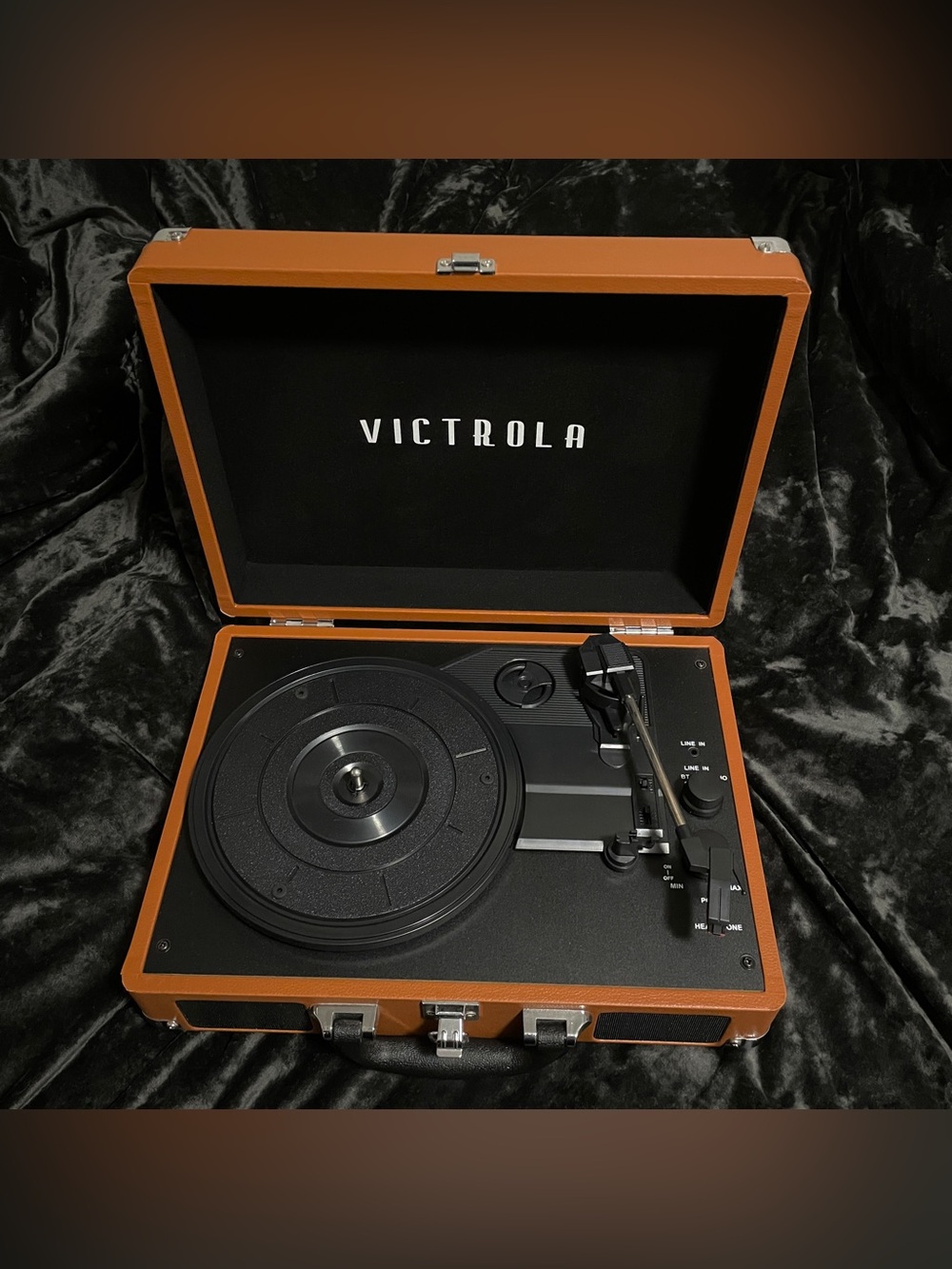 Brown Victrola Suitcase Turntable Record Player